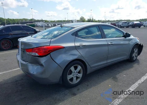 2013 Hyundai Elantra Gls/Limited from USA, damaged, VIN KMHDH4AE3DU931565